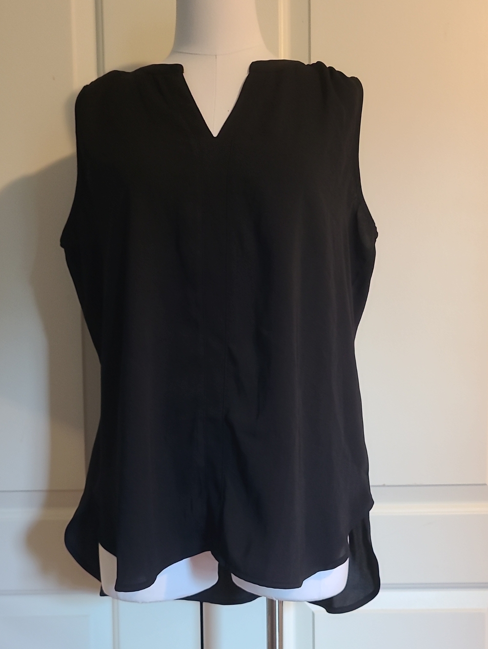 NWOT Zenana Sleeveless Black Blouse